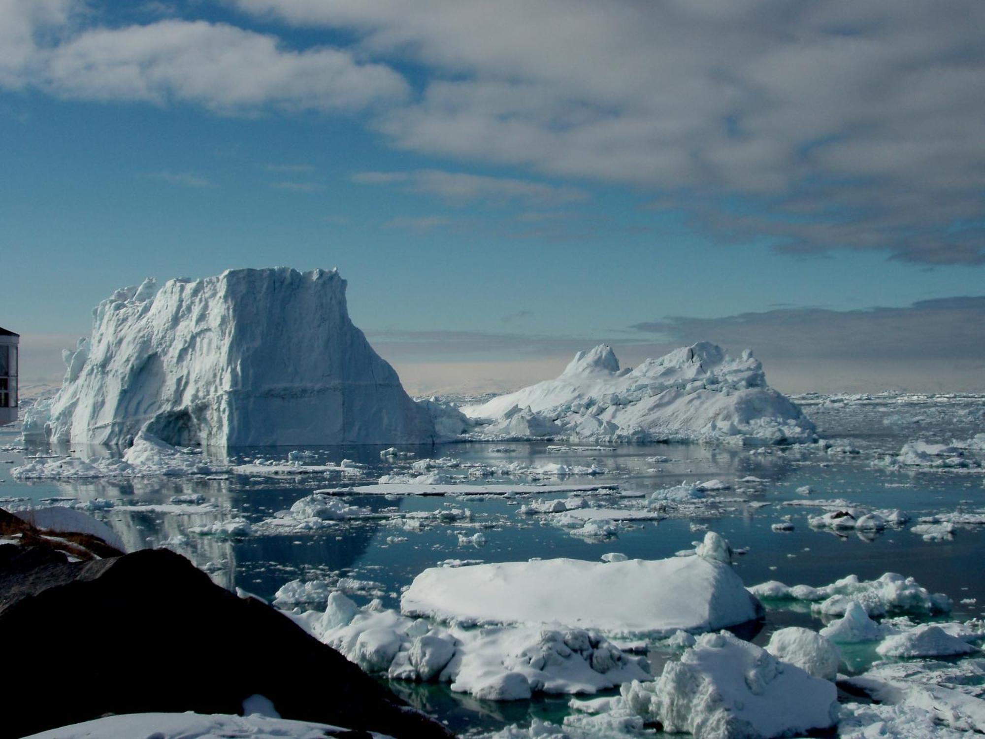 Hotel Icefiord อิลูลิสชัท ภายนอก รูปภาพ
